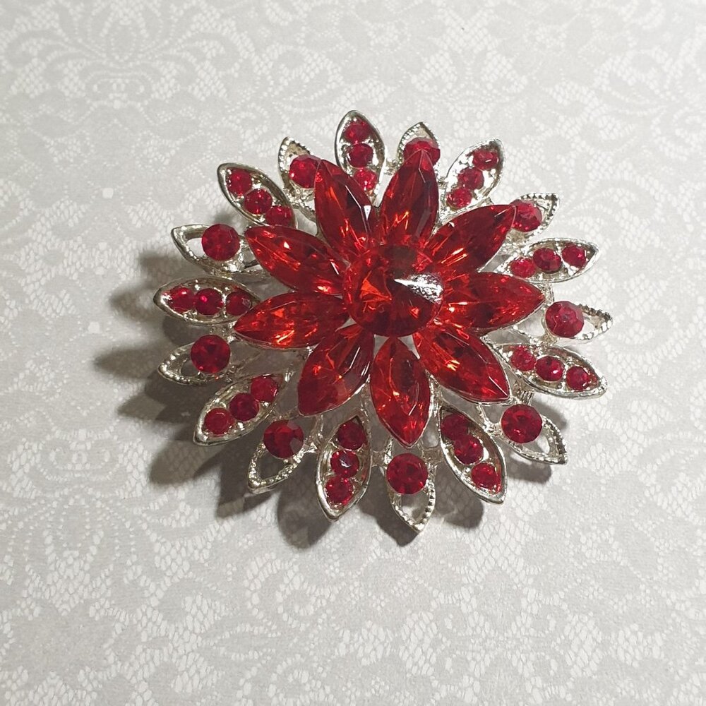 Red Rhinestone Flower Brooch Pin Jewelry Silver Tone Metal Costume Gift Granny